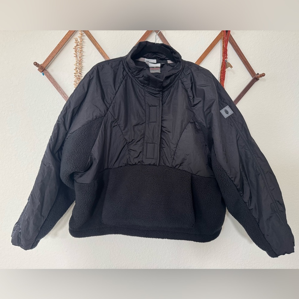 Free People Movement All Terrain Fleece Half Velcro Pullover Sweater Black